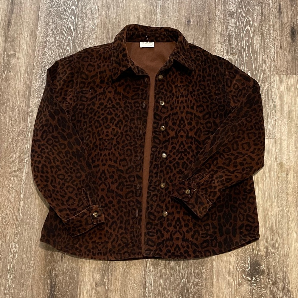 Leopard print coat!